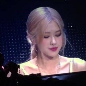 朴彩英资料个人资料