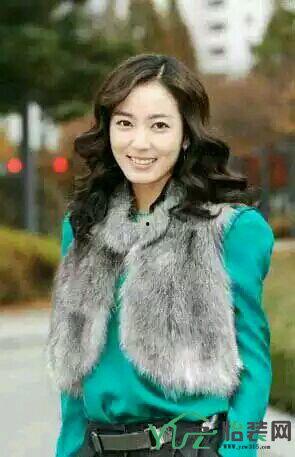 网红李素妍,从网红到影响力人物,她的蜕变之路