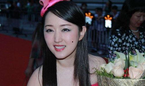 杨钰莹娱乐视频,重温经典,感受音乐魅力