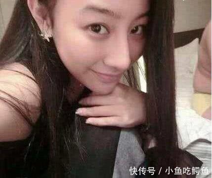 半裸搞笑照片,笑出腹肌的瞬间回顾