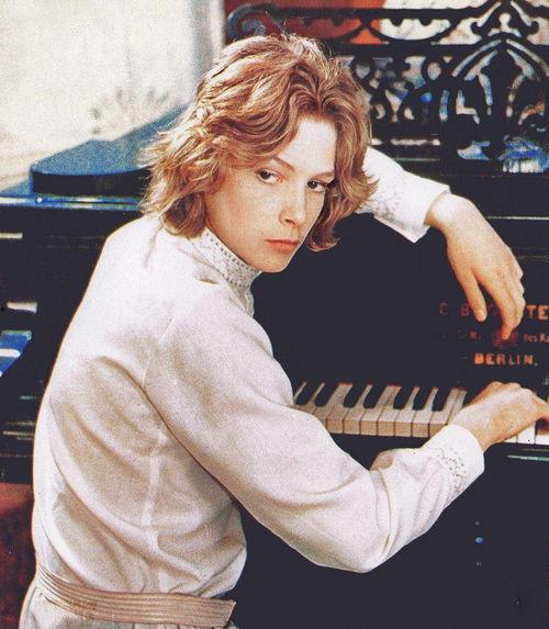 伯恩安德森表情包,网络时代的幽默新宠